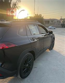 تۆیۆتا کۆرۆلا کرۆس